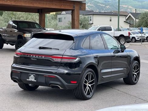 Used 2023 Porsche Macan Turbo AWD/4WD image 7