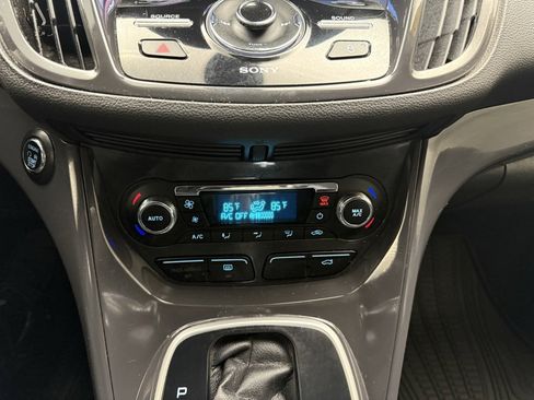 Used 2014 Ford Escape Titanium image 35