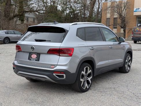 Used 2023 Volkswagen Taos SEL AWD/4WD image 3
