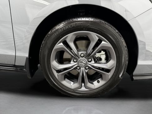 Used 2025 Honda Accord EX-L image 50