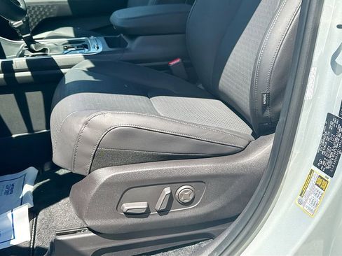 Certified 2026 Kia Carnival SX Prestige FWD image 23