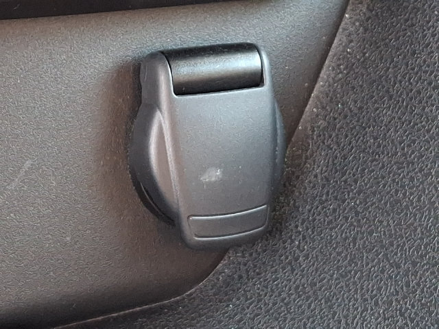 Used 2025 Nissan Leaf S FWD image 16