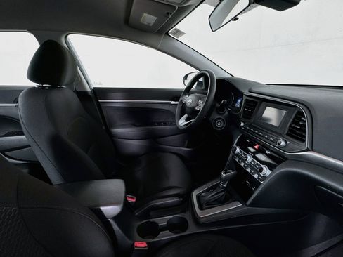 Used 2020 Hyundai Elantra SE w/ Cargo Package (C1) FWD image 26