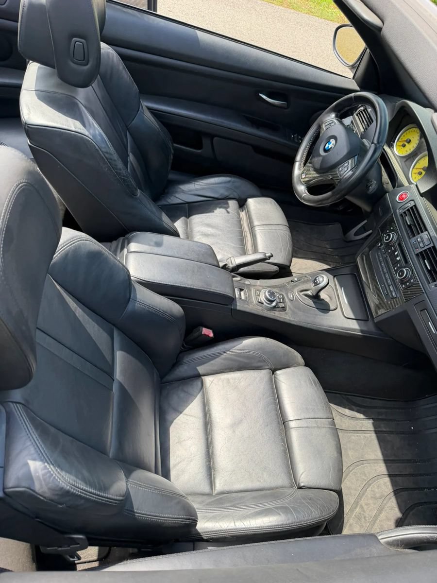 Used 2010 BMW M3 Convertible RWD image 20