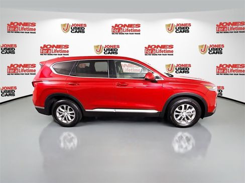 Used 2020 Hyundai Santa Fe SEL image 16