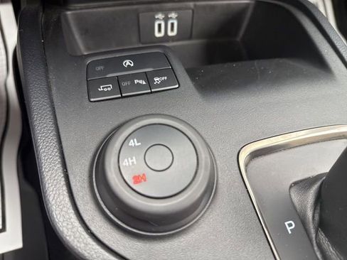 Used 2020 Ford Ranger Lariat w/ Equipment Group 501A Mid image 29