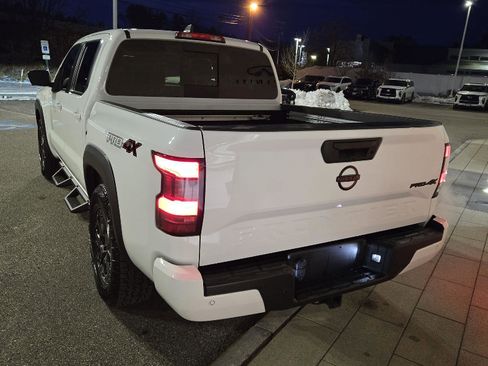Used 2023 Nissan Frontier PRO-4X w/ Pro-4X Premium Package image 11