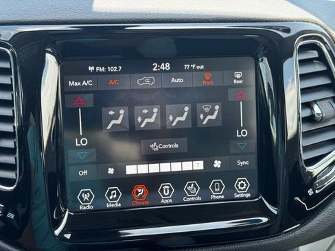 Used 2019 Jeep Compass Limited AWD/4WD image 29
