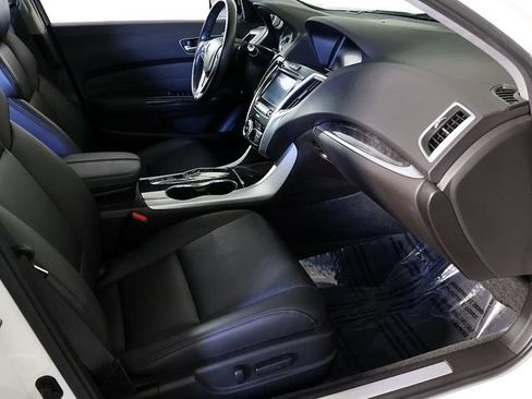 Certified 2018 Acura TLX V6 SH-AWD image 21