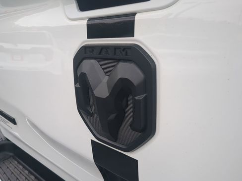 Used 2022 RAM 1500 Big Horn AWD/4WD image 28