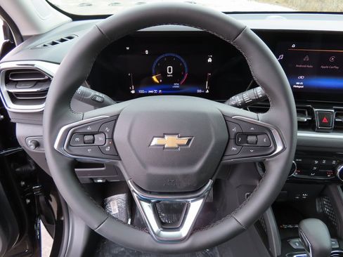 New 2026 Chevrolet TrailBlazer LT w/ Convenience Package image 5