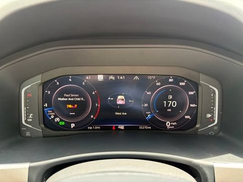 Used 2023 Volkswagen Atlas SEL Premium AWD/4WD image 38