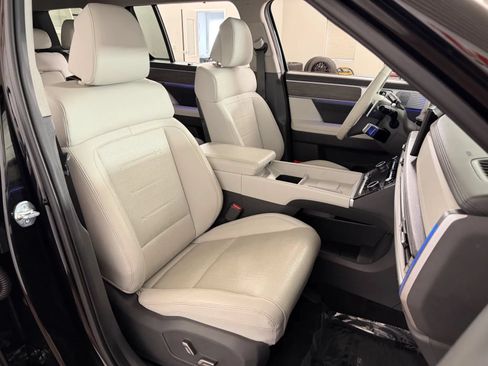 Used 2024 Hyundai Santa Fe Limited AWD/4WD image 43