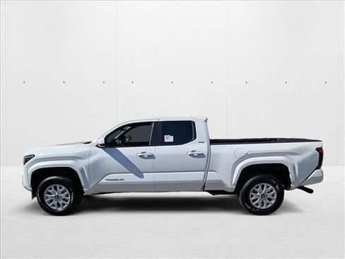New 2025 Toyota Tacoma SR5 image 8
