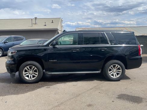 Used 2015 Chevrolet Tahoe LT w/ Luxury Package image 3