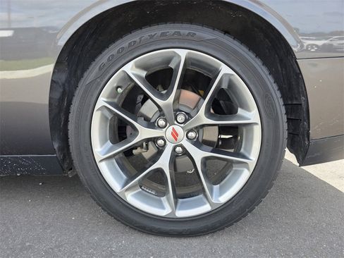 Used 2019 Dodge Challenger R/T w/ Plus Package image 14