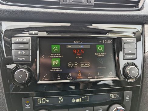 Used 2020 Nissan Rogue Sport SL image 23