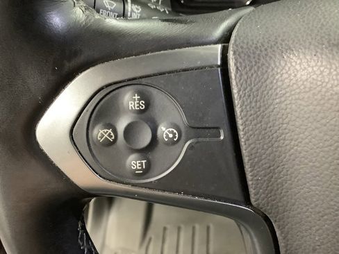 Used 2015 Chevrolet Silverado 1500 LT image 10