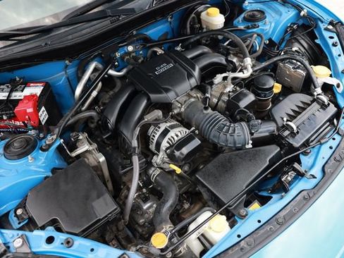 Used 2022 Toyota GR86 Premium RWD image 52