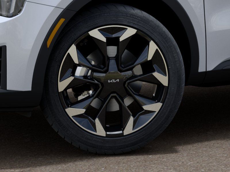 New 2026 Kia Sorento EX FWD image 9