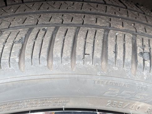 Used 2023 Volvo XC60 B5 Ultimate w/ Climate Package image 11