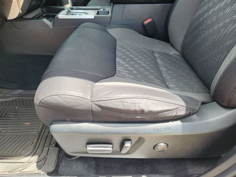 Used 2021 Toyota Tundra SR5 w/ SR5 Upgrade Package RWD image 29