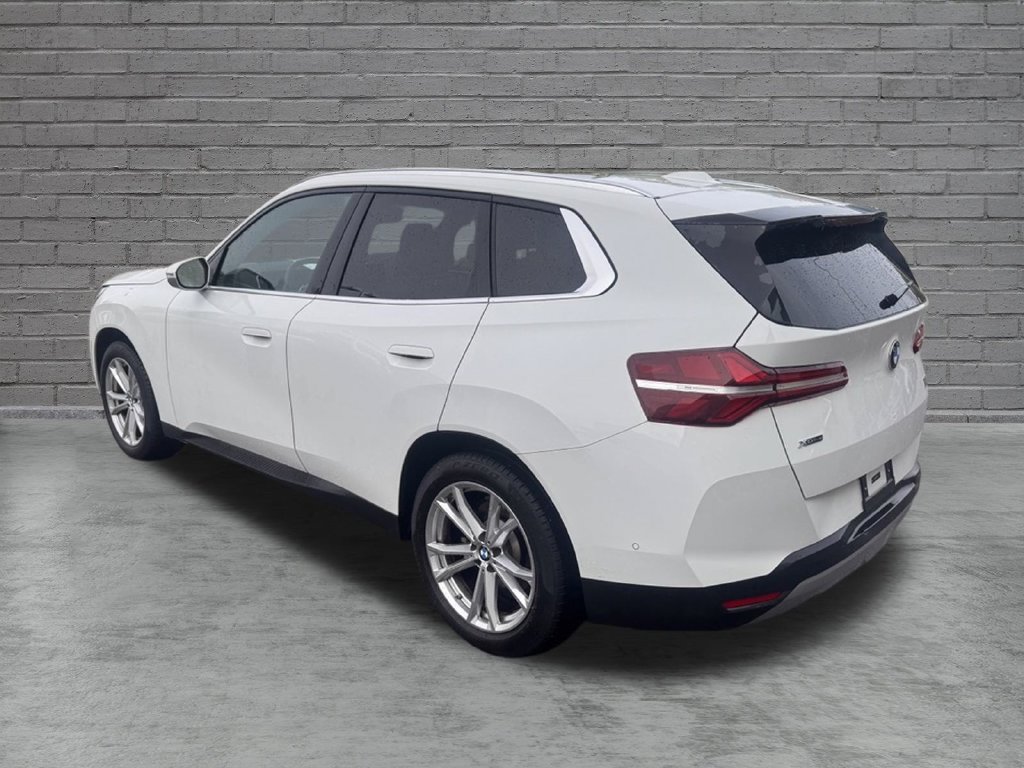 Used 2025 BMW X3 xDrive30i AWD/4WD image 5