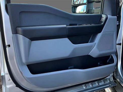 Used 2024 Ford F250 XL w/ XL Off-Road Package image 12