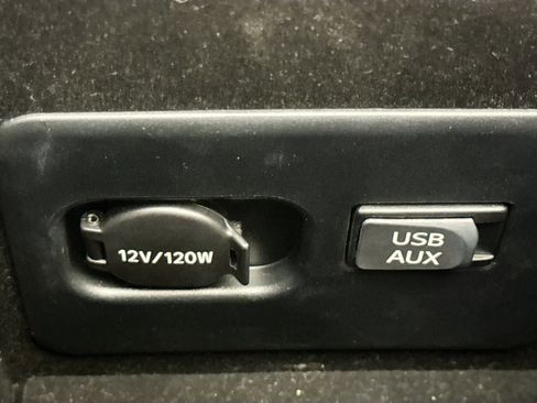 Used 2012 Lexus LS 460 image 19