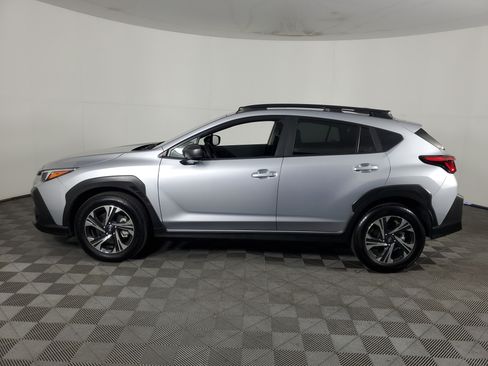 Used 2025 Subaru Crosstrek 2.5i Premium AWD/4WD image 7