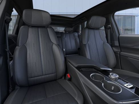 New 2026 Cadillac Lyriq Sport w/ LPO, Floor Liner Package AWD/4WD image 16