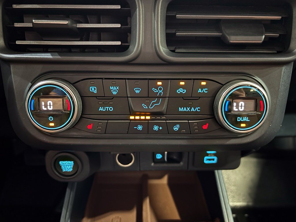 Used 2022 Ford Maverick Lariat w/ Lariat Luxury Package FWD image 19