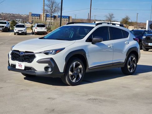 Certified 2025 Subaru Crosstrek 2.5i Limited image 3