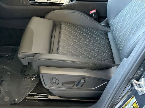 Certified 2025 Audi SQ5 Premium Plus AWD/4WD image 20