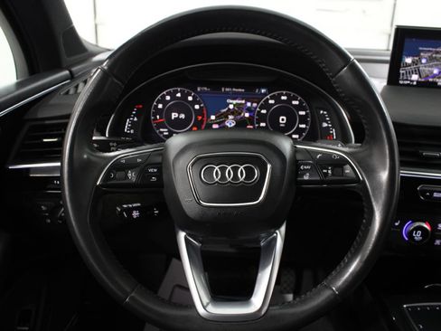 Used 2019 Audi Q7 3.0T Premium Plus AWD/4WD image 31