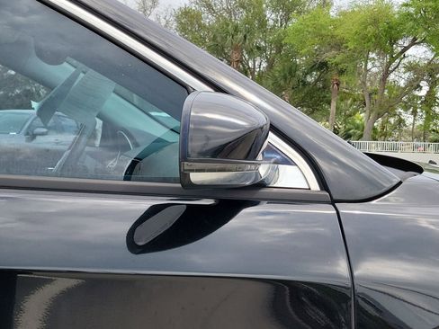 Used 2018 Jeep Compass Limited w/ Navigation Group image 8