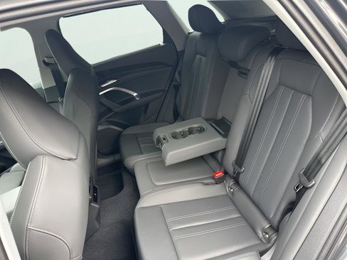 Certified 2025 Audi Q5 Premium w/ Premium Plus AWD/4WD image 19