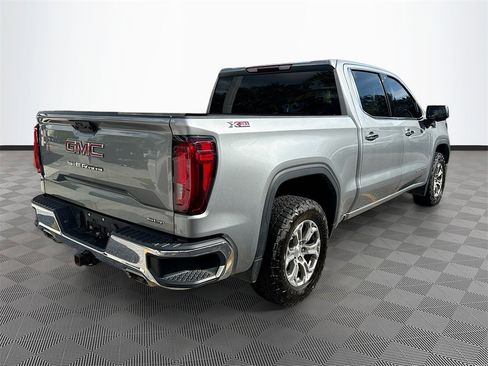 Used 2023 GMC Sierra 1500 SLT w/ X31 Off-Road Package image 8