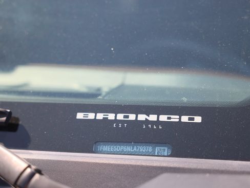 Used 2022 Ford Bronco Outer Banks AWD/4WD image 30