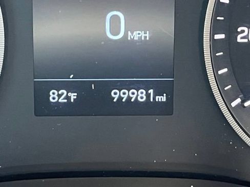 Used 2019 Hyundai Tucson Value FWD image 12