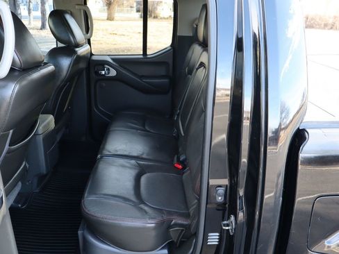 Used 2012 Nissan Frontier PRO-4X w/ Pro-4x Luxury Pkg image 21