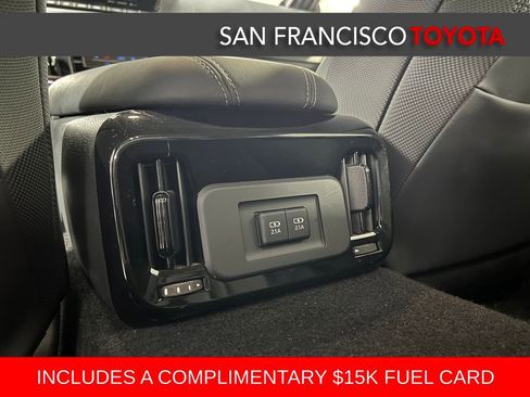 Certified 2022 Toyota Mirai XLE image 17