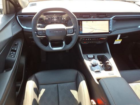 New 2026 Jeep Cherokee Overland image 18