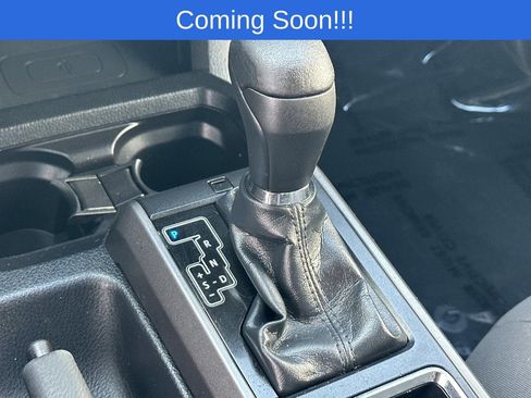 Used 2018 Toyota Tacoma TRD Sport RWD image 22