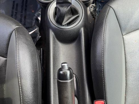 Used 2010 MINI Cooper S FWD image 24