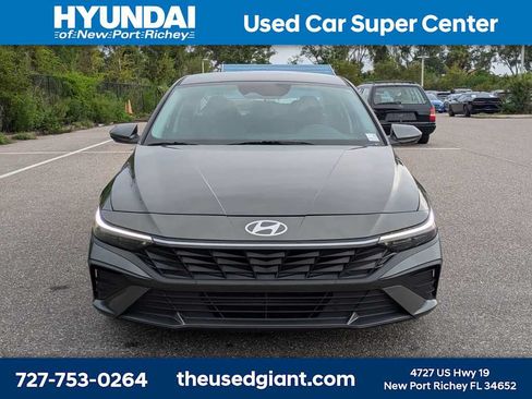 Certified 2024 Hyundai Elantra SEL FWD image 8