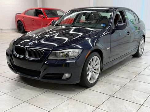 Used 2010 BMW 328i Sedan RWD image 3
