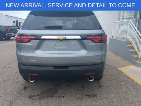 Used 2023 Chevrolet Traverse LT image 4