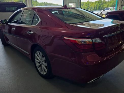 Used 2011 Lexus LS 460 AWD w/ Luxury Value Edition image 17
