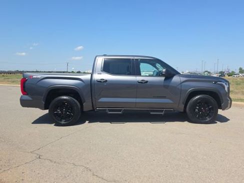 Used 2023 Toyota Tundra SR5 RWD image 5